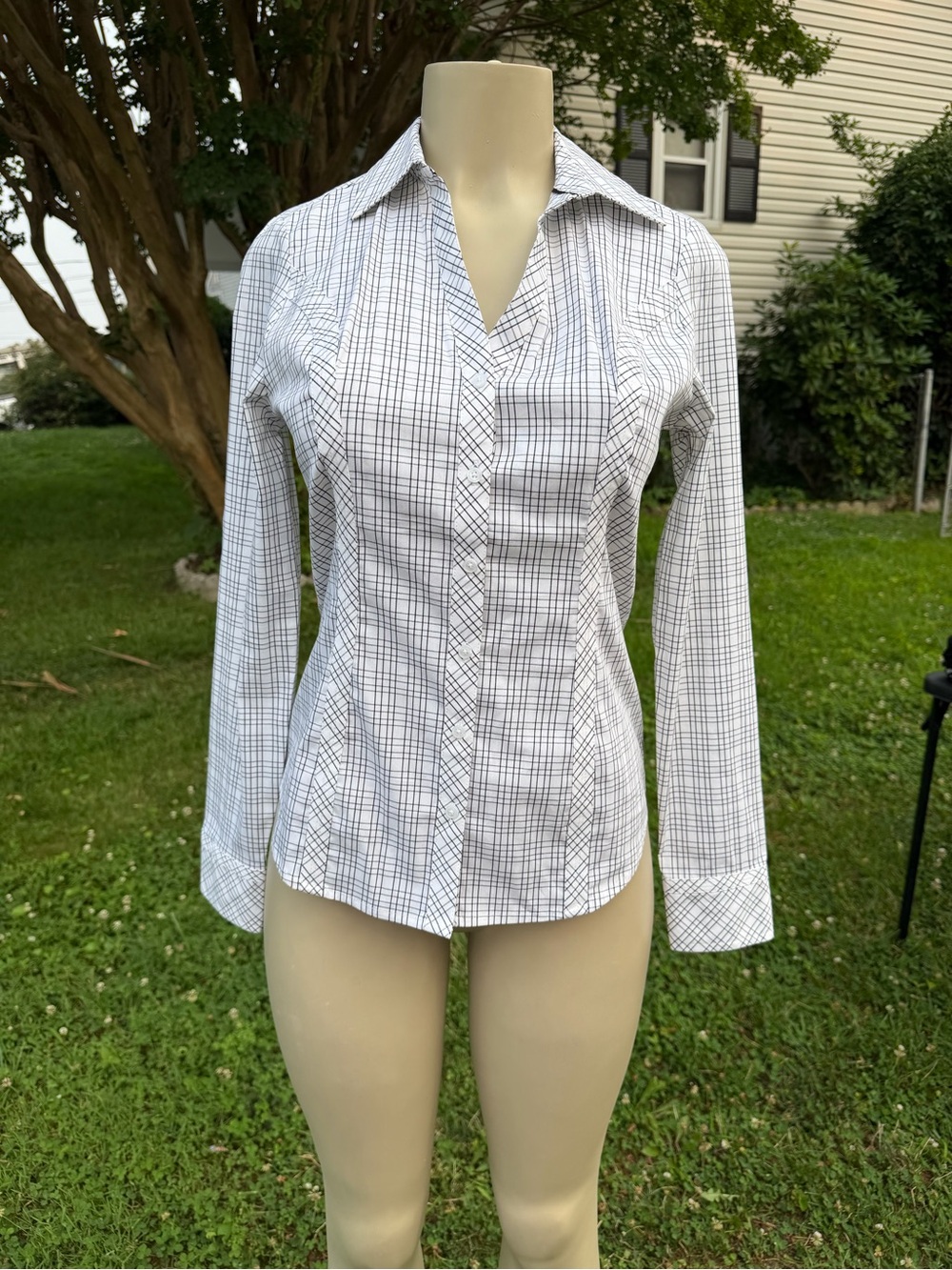 Express White and Black Plaid Button-Down Shirt